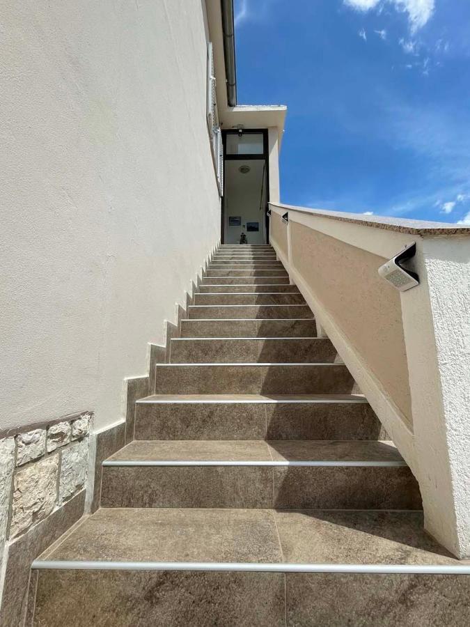 House Stojakovic Banjol Exterior foto